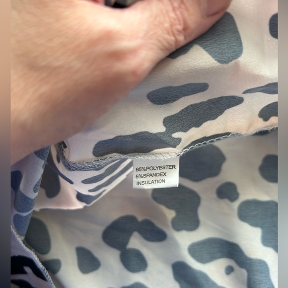 Leopard High Low Blouse - Picture 3 of 5